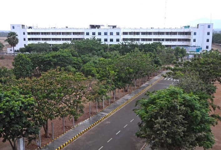 Knowledge Institute of Technology Salem Academic Building photo 9